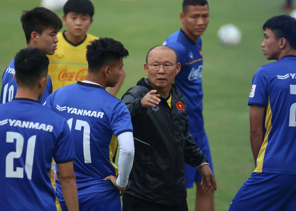 U-23 Việt Nam 'luyện công' chờ 'đấu' Oman ảnh 1