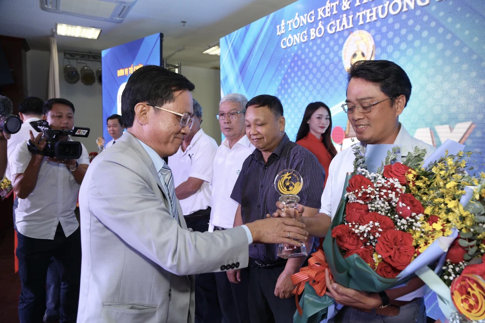 Nguyễn Nhớ đăng quang Fair Play 2020 ảnh 8