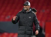 Klopp gây sức ép khiến Van Dijk chùn bước