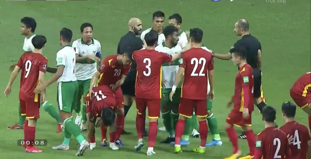 Tuyển Việt Nam 'hủy diệt' Indonesia, VFF thưởng nóng 1 tỉ ảnh 13