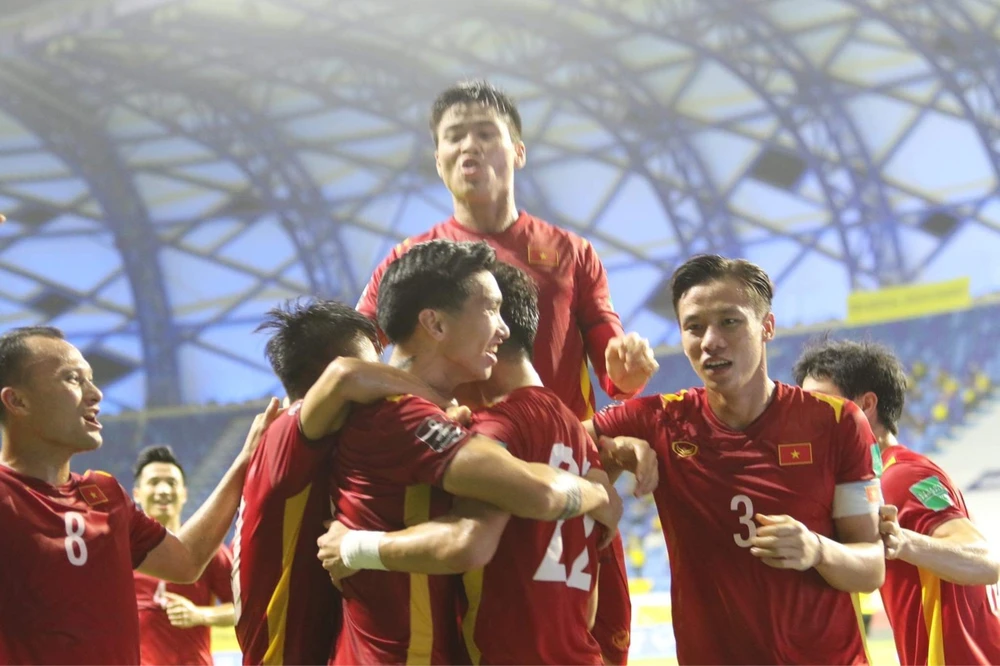 Ngược dòng bất thành, Việt Nam vẫn giành vé đi tiếp ở World Cup ảnh 4