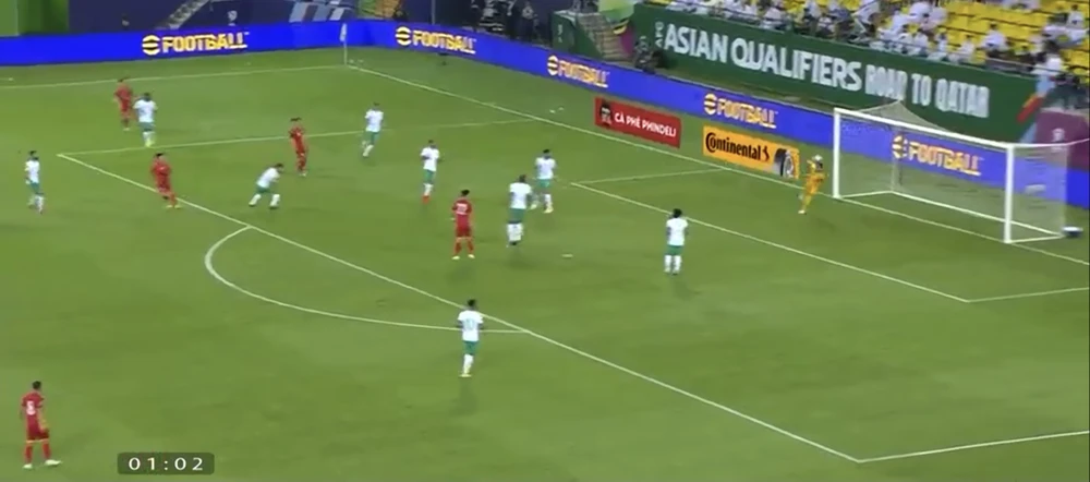 Quả 11m đầy tranh cãi khiến Việt Nam thua ngược Saudi Arabia ảnh 8