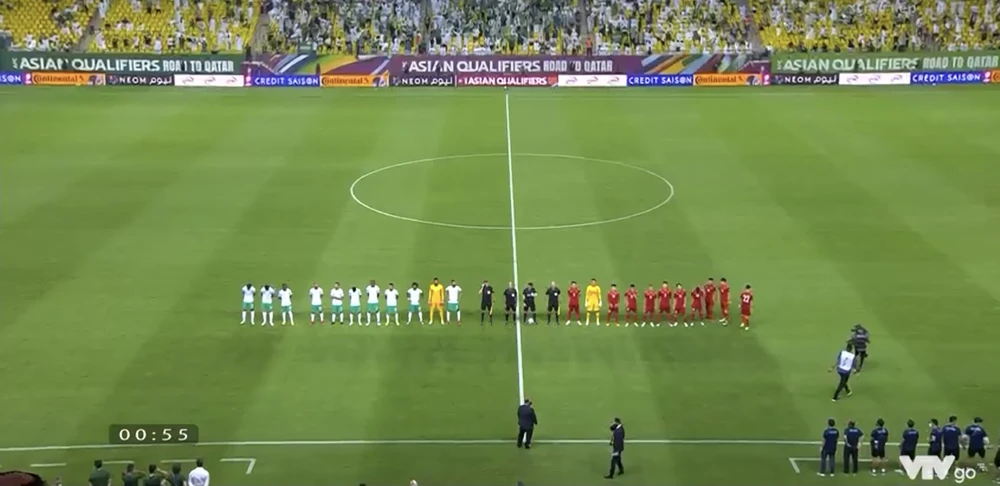 Quả 11m đầy tranh cãi khiến Việt Nam thua ngược Saudi Arabia ảnh 10