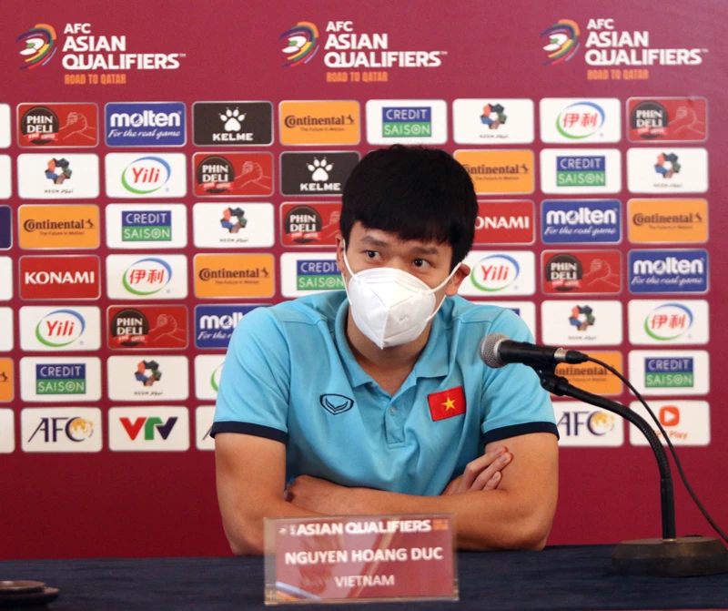 Tuyển Việt Nam thua đáng tiếc và đầy tranh cãi trước Úc ảnh 20