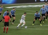 Messi lập kỷ lục, tái hiện khoảnh khắc kỳ diệu của Maradona