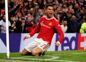 MU ngược dòng thần thánh, người ta nói về Ronaldo và Ole