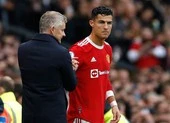 Lập trường của Ronaldo về việc MU sa thải Solskjaer