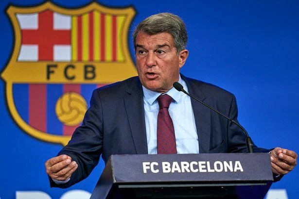 Chủ tịch Joan Laporta không loại trừ khả năng Messi trở lại Barca. ẢNH: GETTY Chủ tịch Joan Laporta không loại trừ khả năng Messi trở lại Barca. ẢNH: GETTY