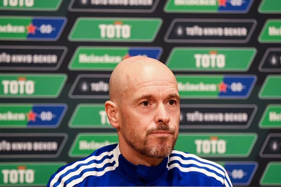 Ten Hag không muốn gia hạn hợp đồng với Ajax. ẢNH: GETTY