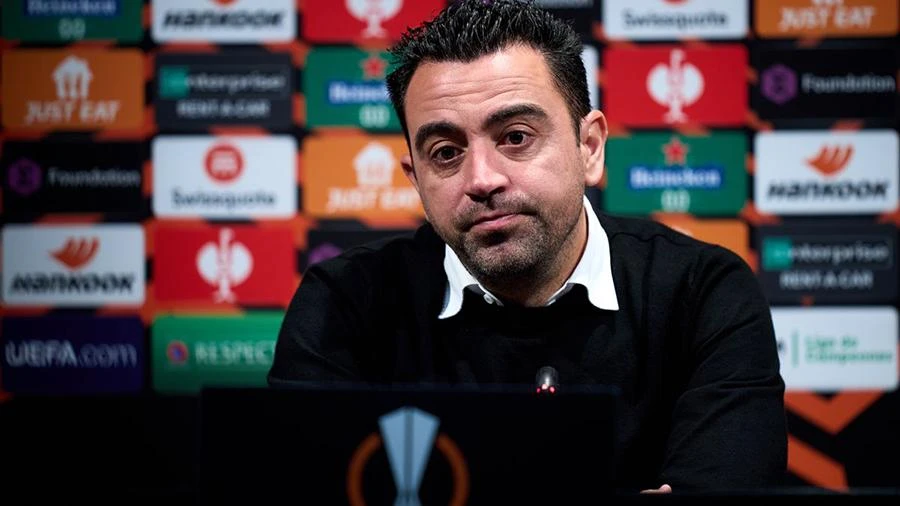 Xavi bày tỏ sự thất vọng vì hàng chục ngàn fan đội khách góp mặt trên sân Nou Camp. ẢNH: GETTY