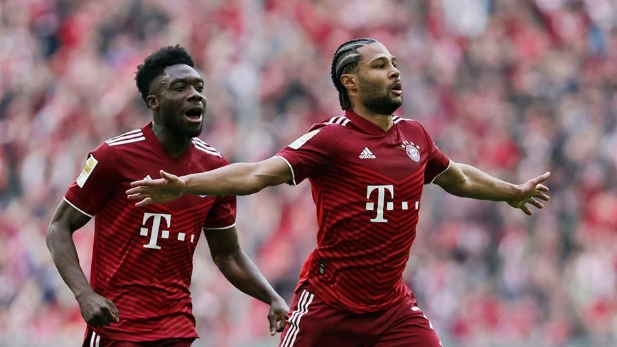 Gnabry ghi bàn mở đầu cho chiến thắng của Bayern Munich. ẢNH: GETTY