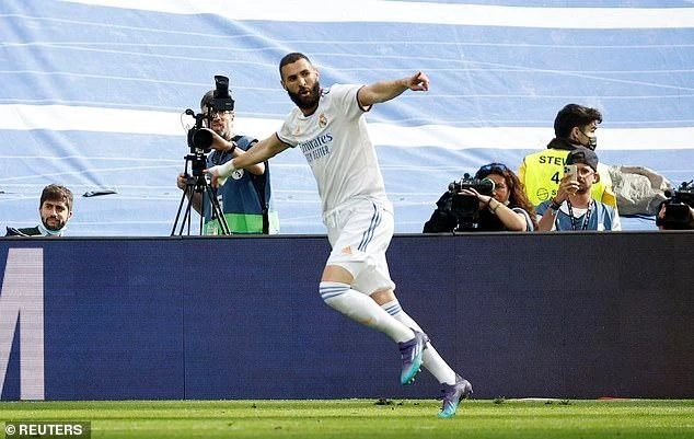 Ben ú ghi bàn thứ 42 sau 42 trận. ẢNH: REUTERS