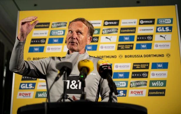 Hand-Joachim Watzke nói rõ về lí do Borussia Dortmund vượt MU trong cuộc chiến giành chữ ký của Haaland cuối năm 2019. ẢNH: GETTY