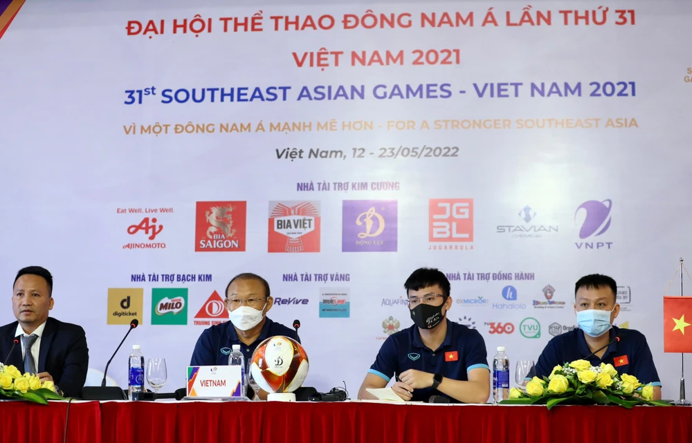 Toàn cảnh buổi họp báo của U-23 Việt Nam trước SEA Games 31. ẢNH: ANH DUY