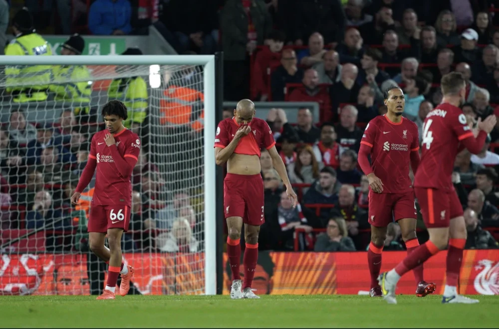 Liverpool hụt hơi trong cuộc đua vô địch với Man City. ẢNH: REUTERS