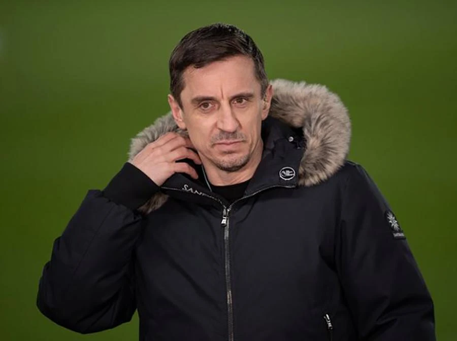 Ten Hag không sợ bị những huyền thoại MU như Gary Neville chỉ trích. ẢNH: GETTY