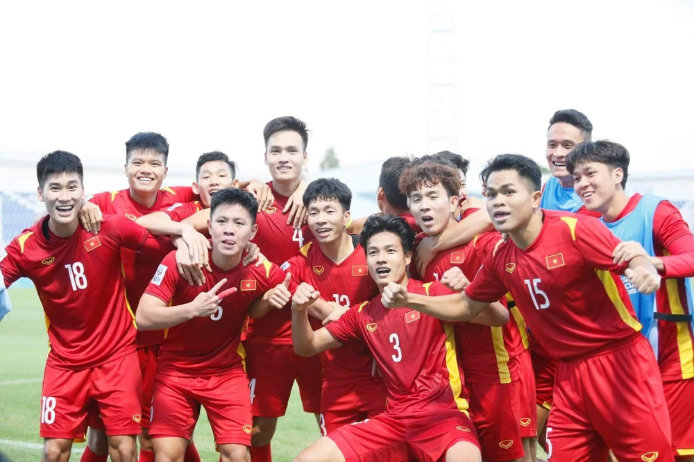 U-23 Việt Nam ăn mừng bàn thắng vào lưới Hàn Quốc đầy cảm xúc. ẢNH: ANH THỎA