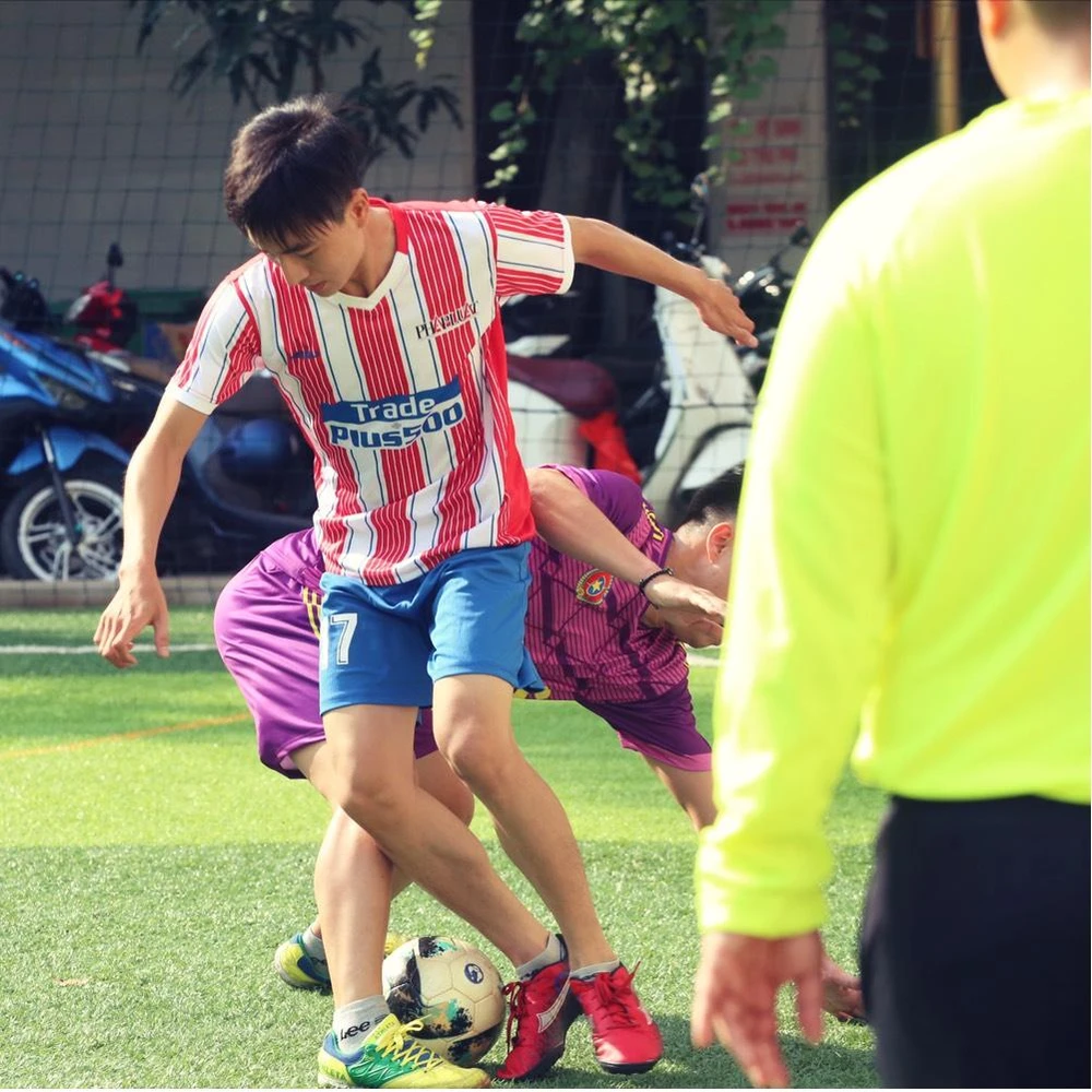 Cầu thủ Hải Đăng.