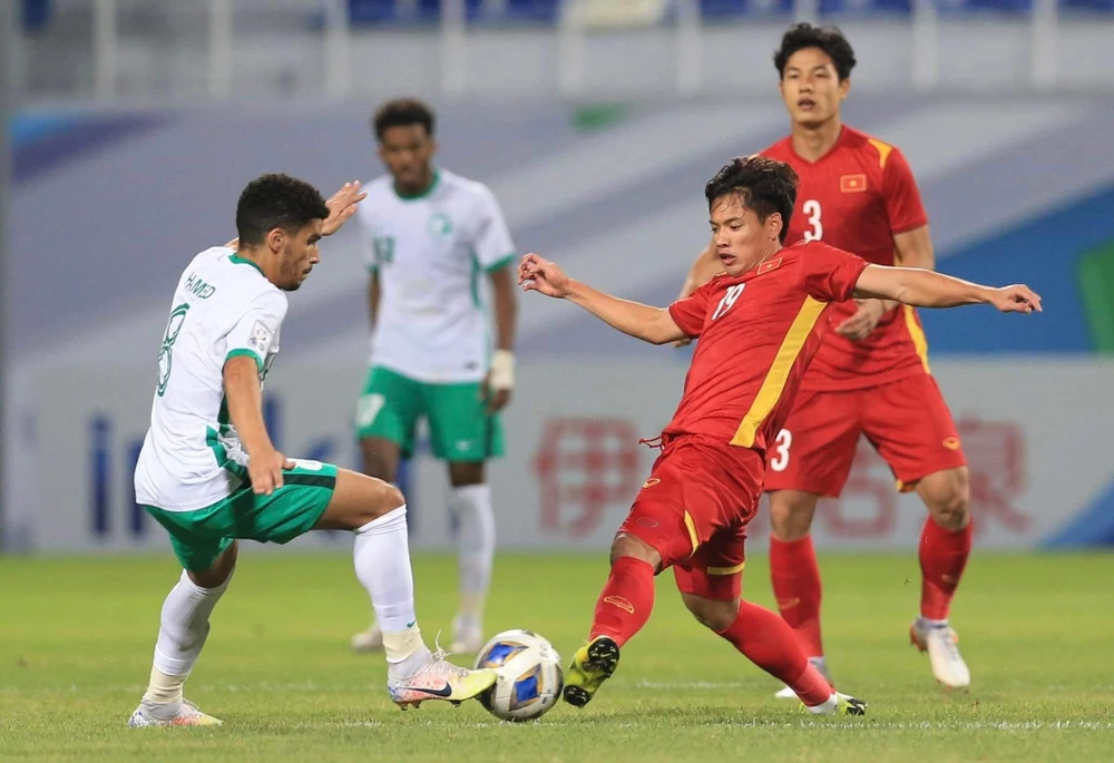 U-23 Việt Nam không thể vượt qua U-23 Saudi Arabia. ẢNH: ANH THỎA