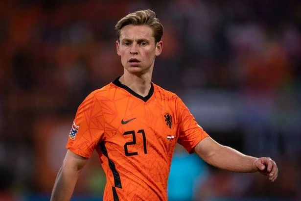 De Jong là trụ cột ở Barcelona lẫn đội tuyển Hà Lan. ẢNH: GETTY