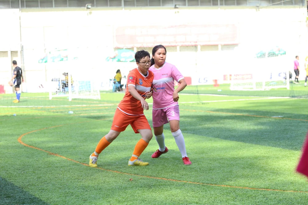 Tiền đạo Ngọc Trân đã có 1 bàn thắng tại giải Hội Nhà báo TP.HCM năm nay.