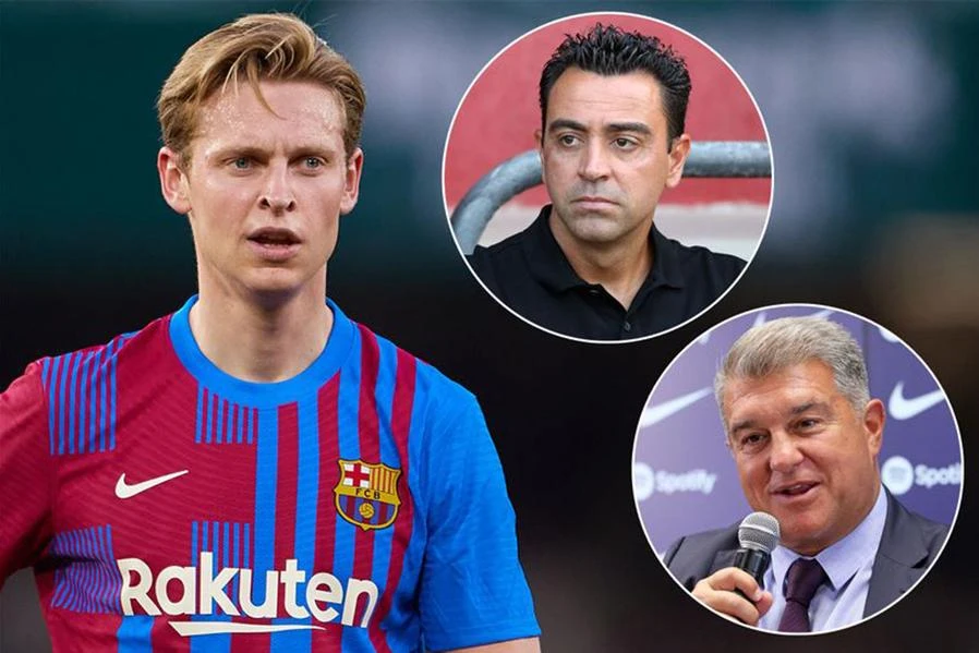 Xavi muốn có sự phục vụ của De Jong, còn chủ tịch Laporta muốn bán vì vấn đề tài chính khó khăn của Barcelona. ẢNH: MIRROR