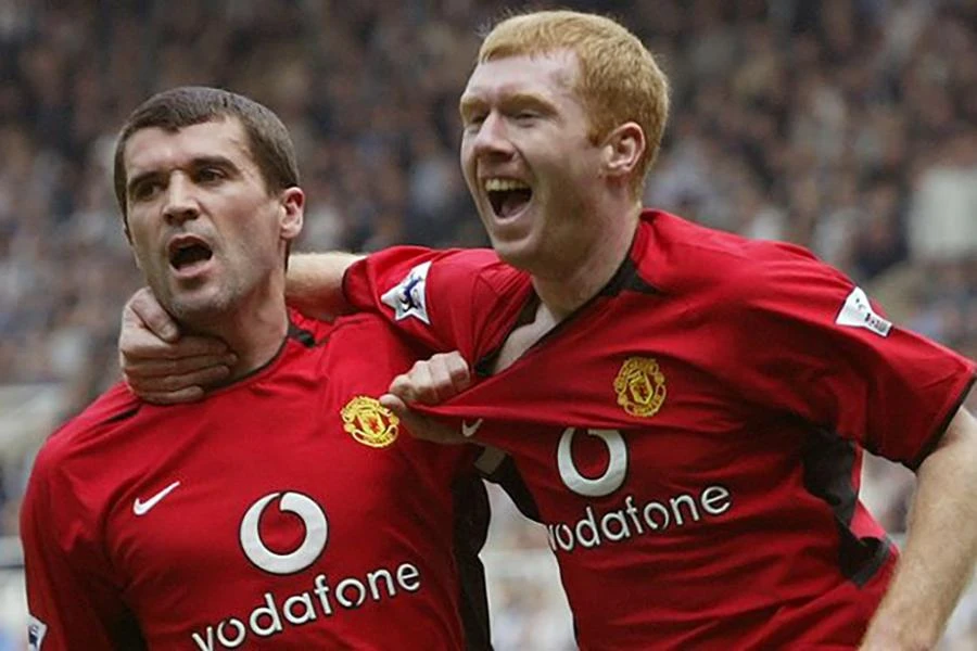 Roy Keane và Paul Scholes là hai huyền thoại của Man Utd. ẢNH: REUTERS