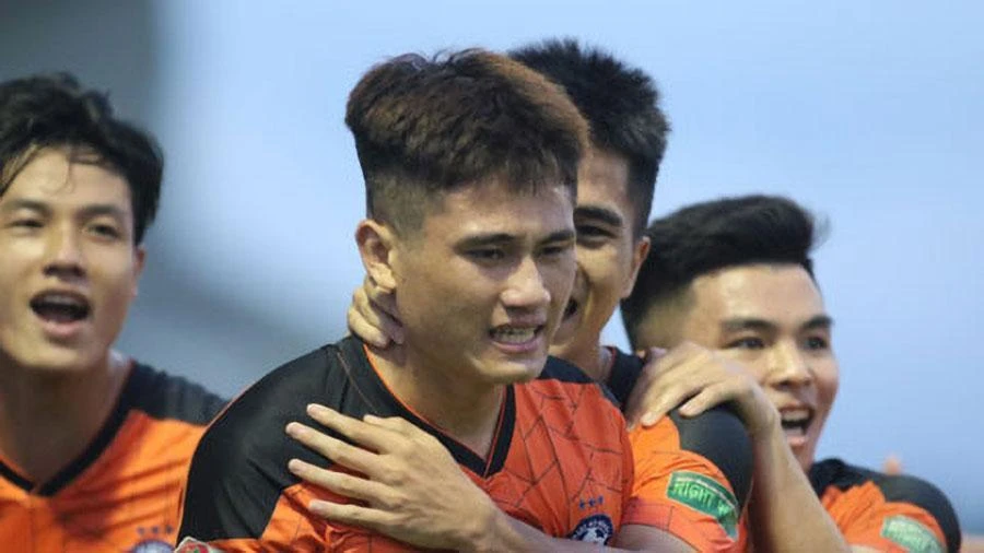 SHB Đà Nẵng là đội bóng mạnh dạn trẻ hóa nhất nhờ vào niềm tin nơi những cầu thủ tuổi 19, 20.