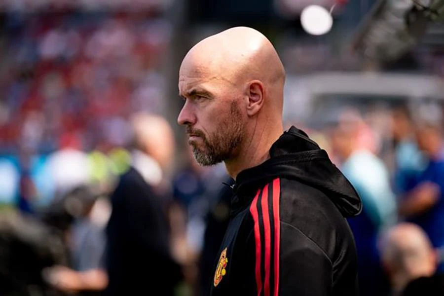 HLV Erik ten Hag không hài lòng về màn trình diễn của các ngôi sao Man Utd trước Atletico Madrid. ẢNH: GETTY