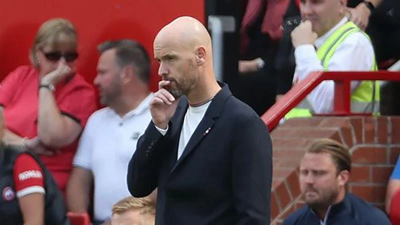Ten Hag nhận ra sai lầm khi để MU đá mà không có tiền đạo thực thụ nào. ẢNH: GETTY