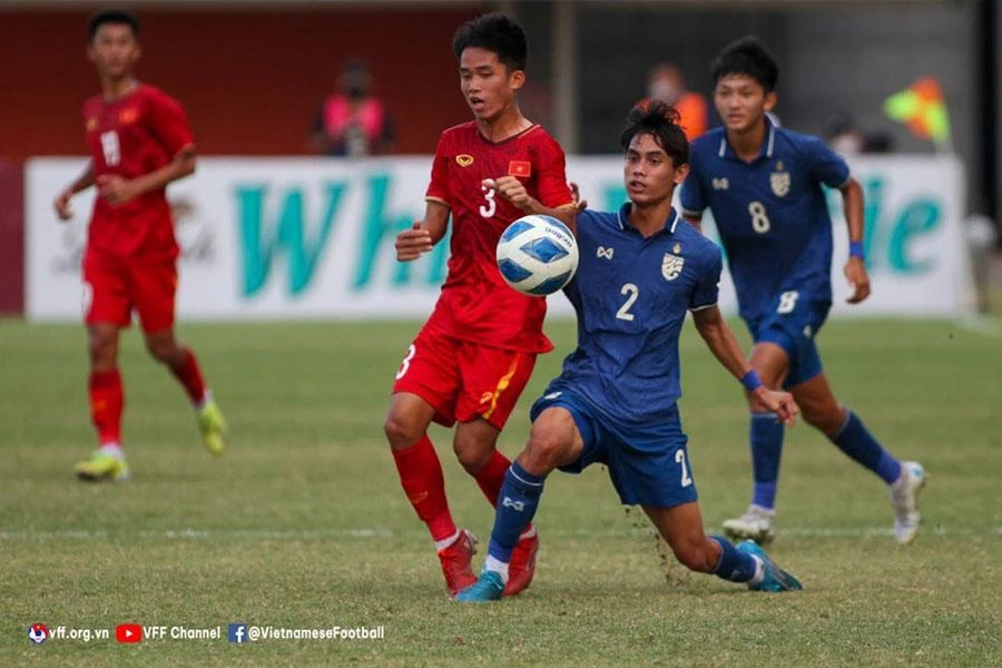 Thầy trò HLV Nguyễn Quốc Tuấn đã đặt chân vào chung kết bằng một lối chơi giàu tinh thần chiến đấu.