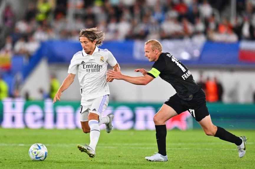 Real có trận đấu khá dễ dàng trước đại diện Bundesliga. Ảnh: AP