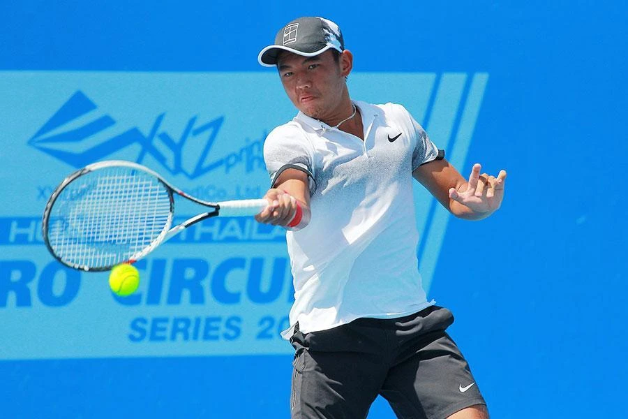 Lý Hoàng Nam đã vượt qua đối thủ nặng ký nhất để đặt chân vào bán kết.