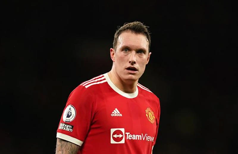 Phil Jones ở lại Man Utd vì không được CLB để mắt đến. ẢNH: PA