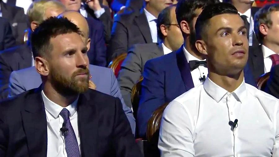 Messi và Ronaldo đã giành tổng cộng 12 quả vàng thế giới trong sự nghiệp cầu thủ. ẢNH: GETTY