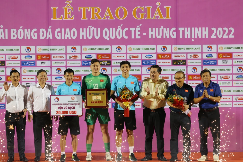 Tuyển Việt Nam giành chức vô địch đầy thuyết phục. ẢNH: ANH PHƯƠNG