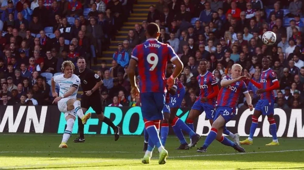 Conor Gallagher giúp Chelsea có chiến thắng ở phút cuối. Ảnh: Getty