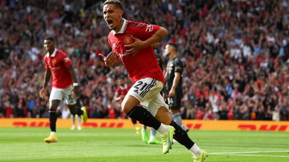 Antony đang hòa nhập rất nhanh với Quỷ đỏ. Ảnh: Getty