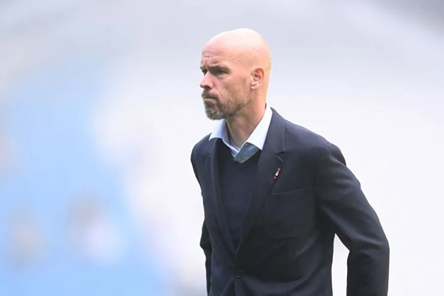 Ten Hag phải chứng kiến một thất bại nặng nề khác của Man United tại Premier League. ẢNH: GETTY