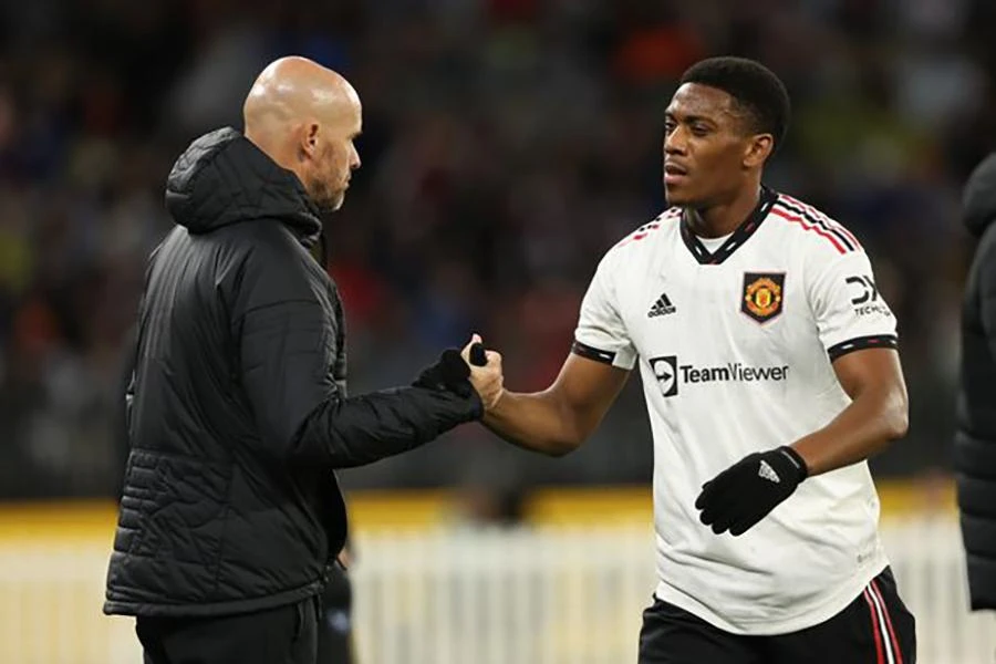 Ten Hag rất tin tưởng Martial nhưng anh lại dính chấn thương. ẢNH: GETTY