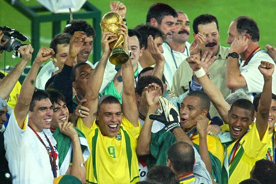 Đã 20 năm kể từ khi Brazil vô địch World Cup 2002, bóng đá Nam Mỹ ngậm ngùi nhìn các đại diện châu Âu thống trị ngôi vô địch thế giới.