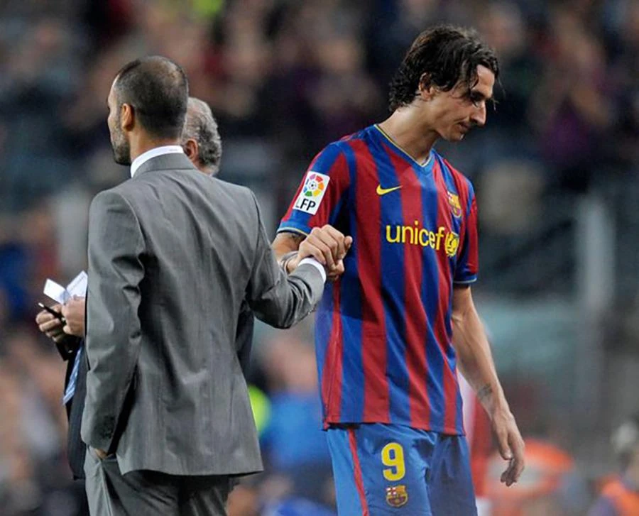 Pep Guardiola và Zlatan Ibrahimovic không nhìn mặt nhau từ khi cả hai còn ở Barcelona. ẢNH: GETTY