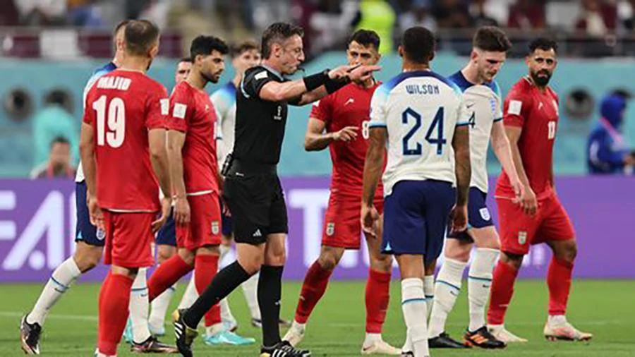 Southgate cho rằng trọng tài ưu ái Iran hơn Anh. ẢNH: GETTY