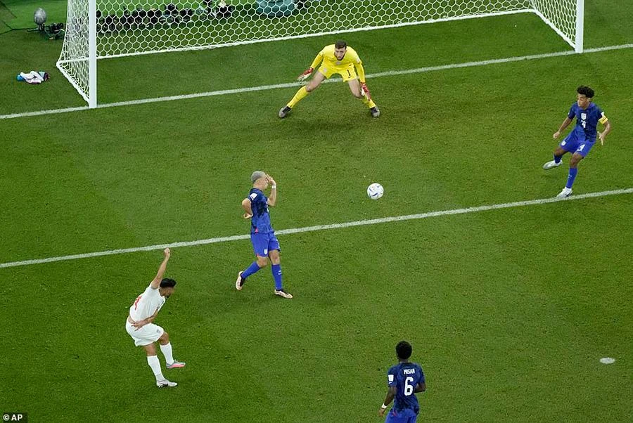 Iran bỏ lỡ rất nhiều cơ hội. ẢNH: AP