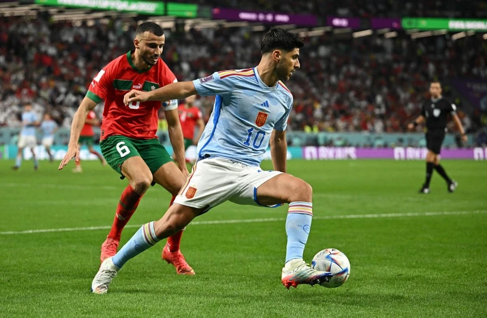 Tây Ban Nha kiểm soát hoàn toàn thế trận nhưng không thể ghi được bàn thắng. Ảnh: Getty Tây Ban Nha kiểm soát hoàn toàn thế trận nhưng không thể ghi được bàn thắng. Ảnh: Getty