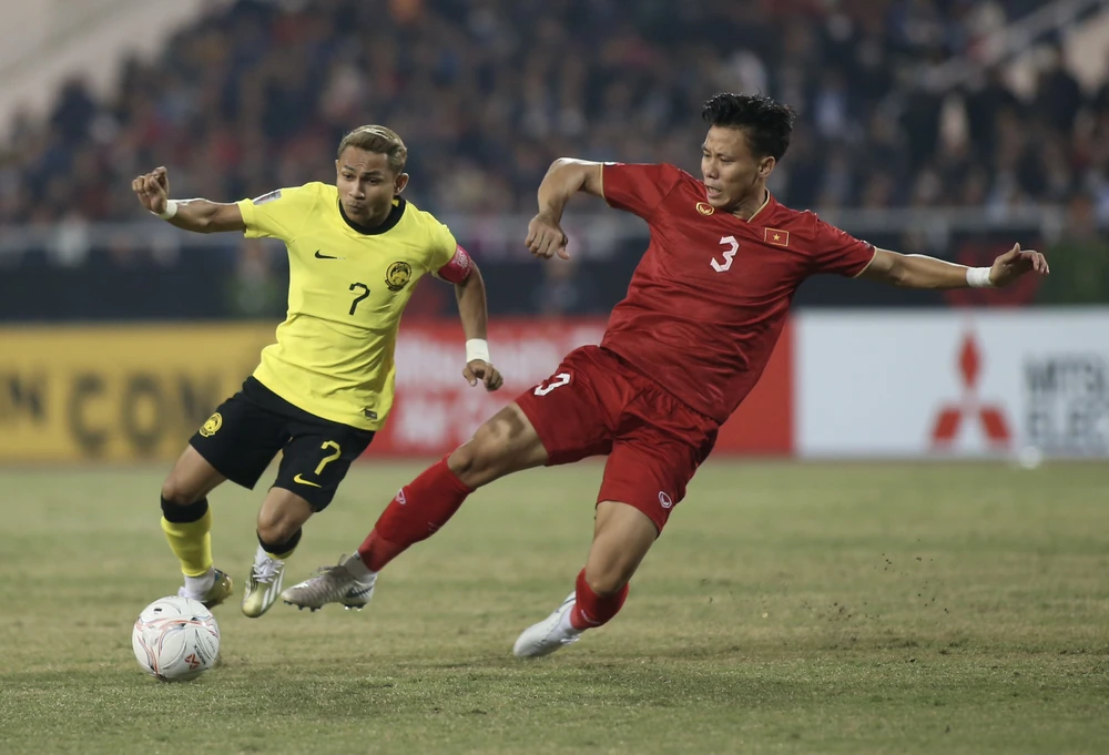 Malaysia có những phút đầu trận gây nhiều khó khăn cho Việt Nam. ẢNH: ANH THỎA