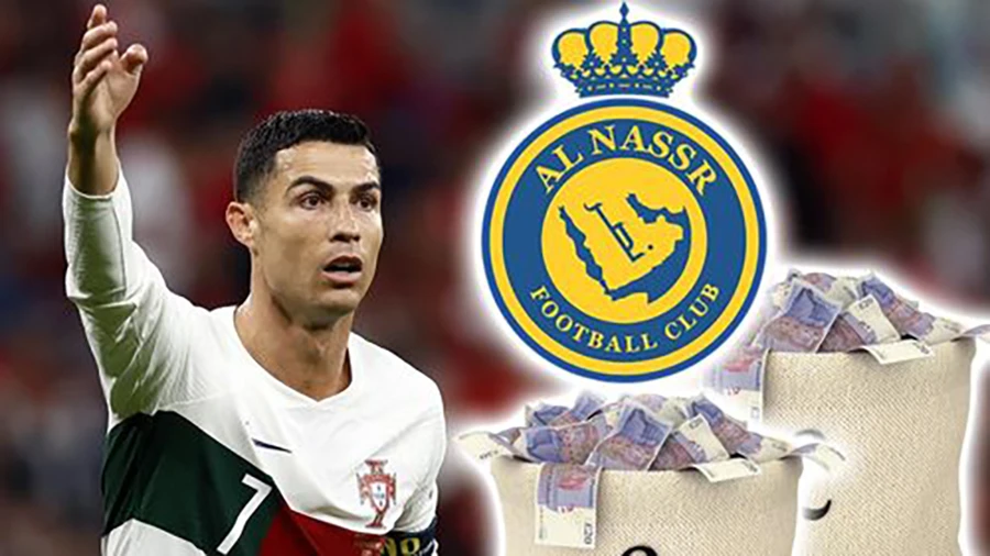Ronaldo sẽ nhận mức lương khổng lồ cùng quyền lực cực khủng ở Al-Nassr. ẢNH: MIRROR