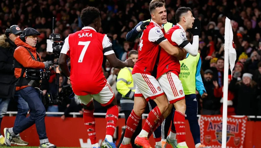 Hàng công của ‘Pháo thủ’ thi đấu gắn kết và thăng hoa. Ảnh: Getty