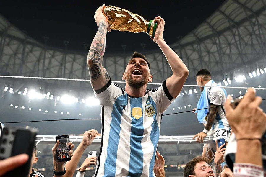 Messi là vận động viên thể thao được trả lương cao nhất năm 2022.