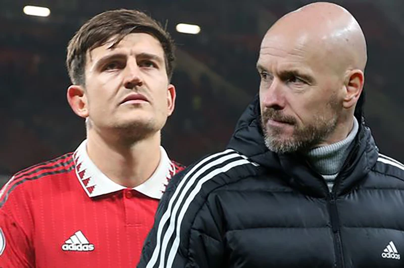 HLV Ten Hag đẩy Maguire lên ghế dự bị trong 2 trận gần nhất của Man Utd. ẢNH: MIRROR